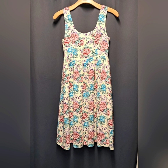 NWT Rolla's Floral Dress Size 10/M - Picture 1 of 3